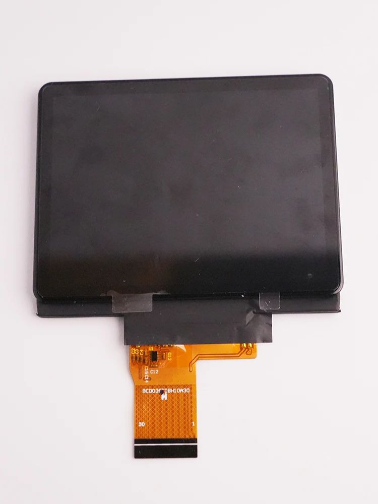 Ekran LCD z osłoną do konsoli  – Gaming Console R36S recenzja i cena